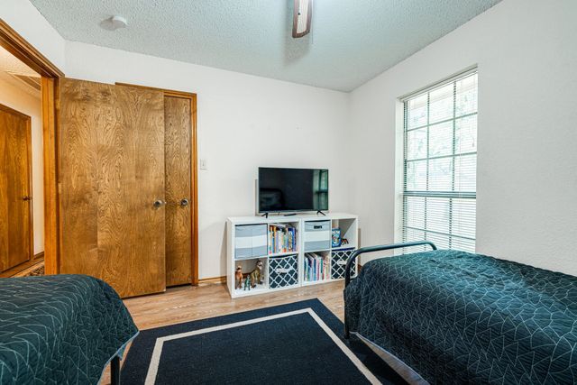 3541 Hightimber Drive, Grapevine, TX 76051