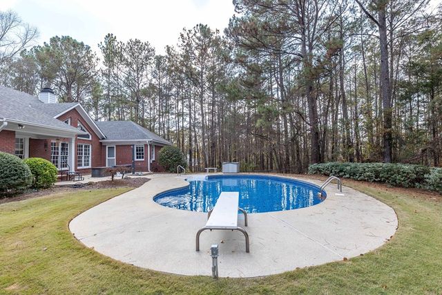 7113 Pinewood Court, Columbus, GA 31909