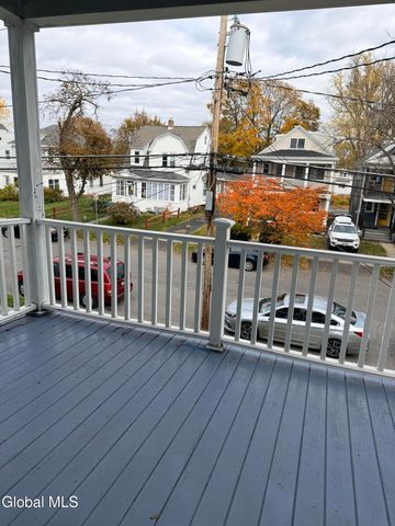 90 Woodlawn Avenue 2, Albany, NY 12208