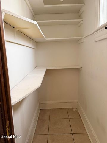 90 Woodlawn Avenue 2, Albany, NY 12208