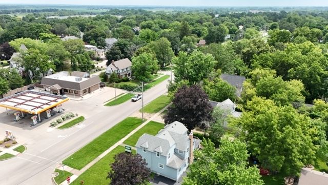 313 E Grant Highway, Marengo, IL 60152