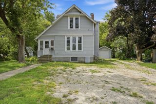 313 E Grant Highway, Marengo, IL 60152