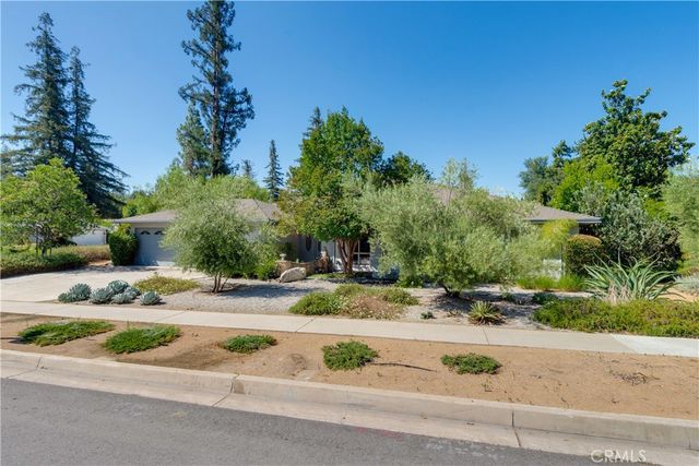 352 Campbell Avenue, Redlands, CA 92373
