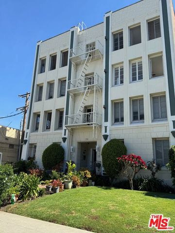 218 S Tower Drive, Beverly Hills, CA 90211