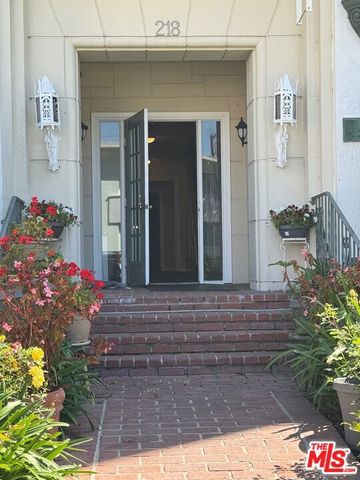 218 S Tower Drive, Beverly Hills, CA 90211