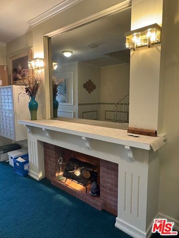 218 S Tower Drive, Beverly Hills, CA 90211