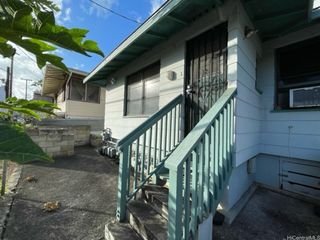 1804 Poki Street L, Honolulu, HI 96822