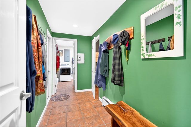 1738 Snowfield Drive, Hidden Valley, PA 15502