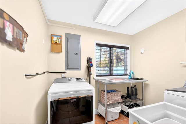 1738 Snowfield Drive, Hidden Valley, PA 15502