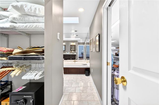 1738 Snowfield Drive, Hidden Valley, PA 15502