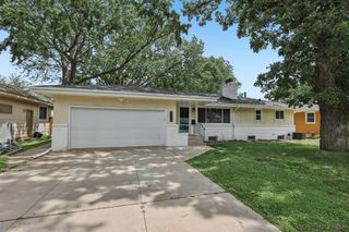 5518 Regent Avenue N, Crystal, MN 55429