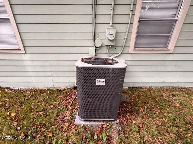 2520 LARSEN Road, Jacksonville, FL 32207