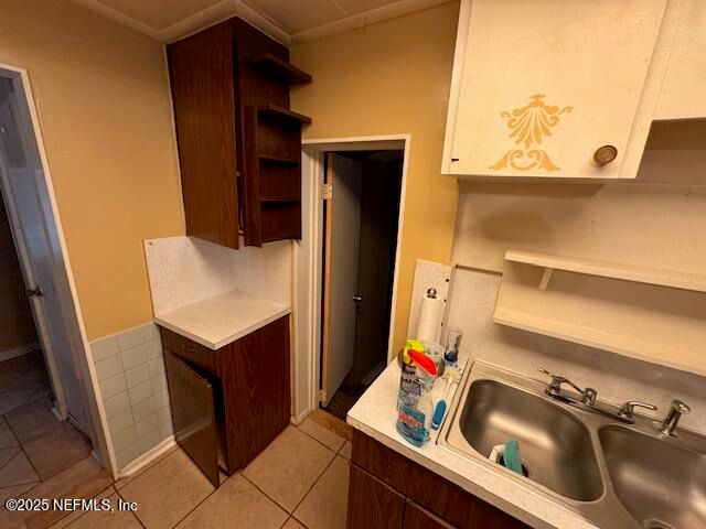 2520 LARSEN Road, Jacksonville, FL 32207