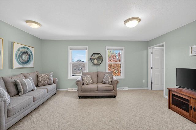 225 Mulberry Street, Sauk City, WI 53583