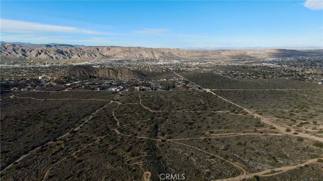 56007 Golden Bee, Yucca Valley, CA 92284