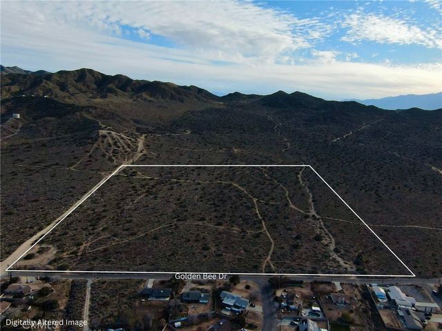 56007 Golden Bee, Yucca Valley, CA 92284