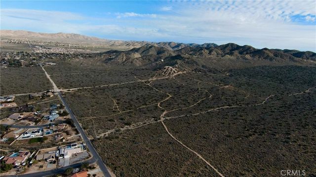 56007 Golden Bee, Yucca Valley, CA 92284