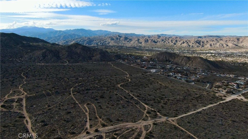 56007 Golden Bee, Yucca Valley, CA 92284