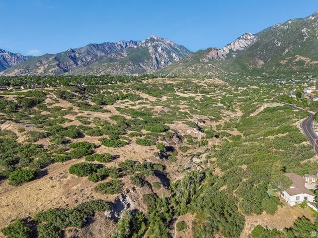 10664 S TRAILRIDGE CIR, Sandy, UT 84092