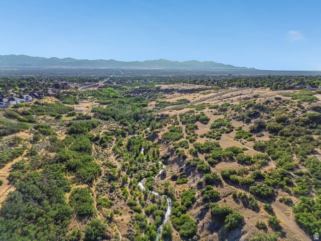 10664 S TRAILRIDGE CIR, Sandy, UT 84092