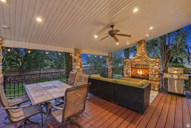 10664 S TRAILRIDGE CIR, Sandy, UT 84092