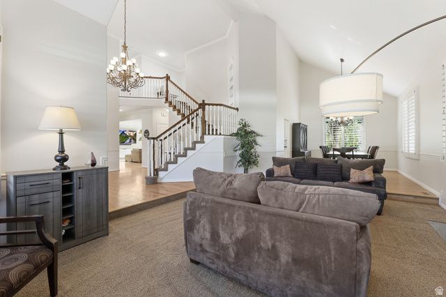 10664 S TRAILRIDGE CIR, Sandy, UT 84092