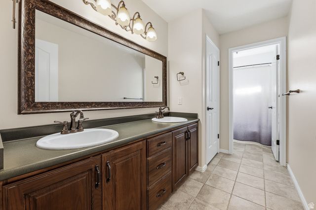 10664 S TRAILRIDGE CIR, Sandy, UT 84092