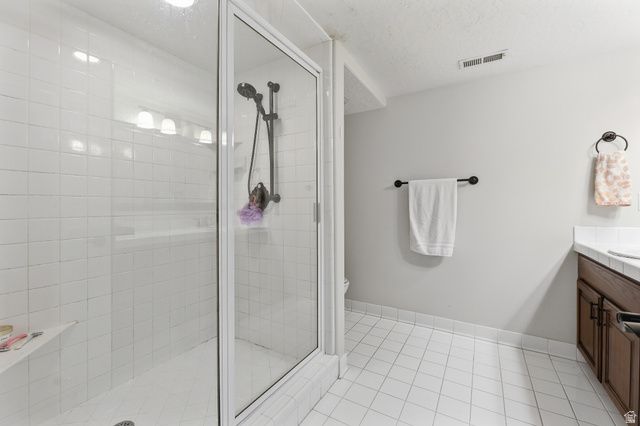 10664 S TRAILRIDGE CIR, Sandy, UT 84092