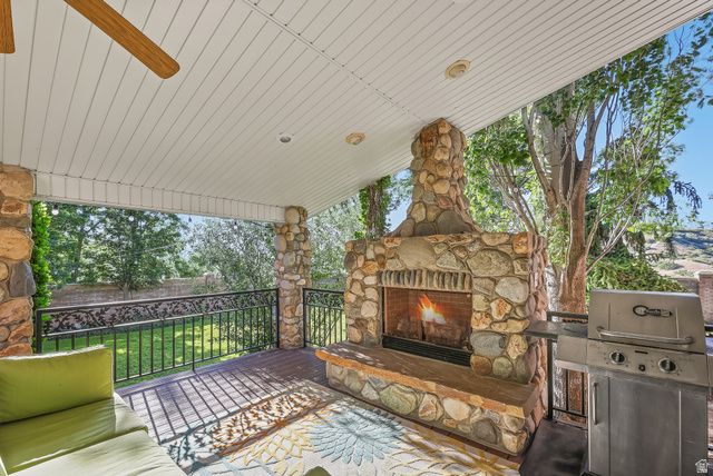 10664 S TRAILRIDGE CIR, Sandy, UT 84092