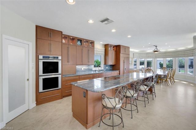 2147 Snook DR, Naples, FL 34102