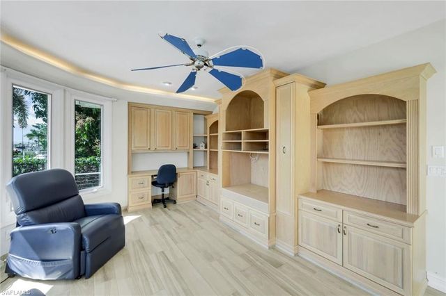 2147 Snook DR, Naples, FL 34102