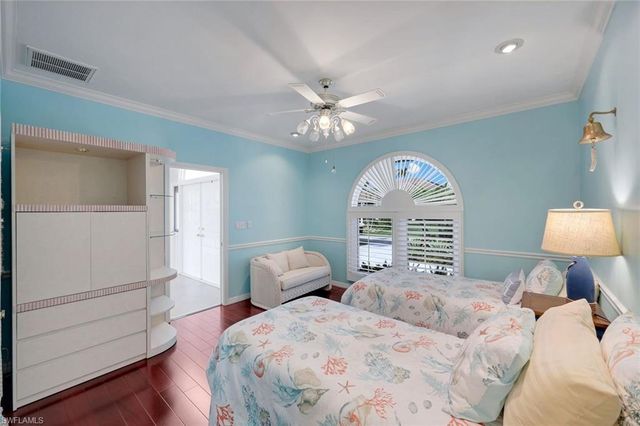 2147 Snook DR, Naples, FL 34102