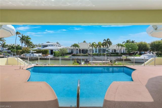 2147 Snook DR, Naples, FL 34102