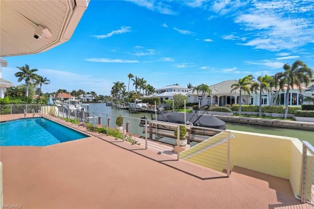 2147 Snook DR, Naples, FL 34102