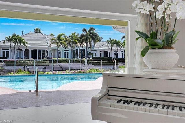 2147 Snook DR, Naples, FL 34102