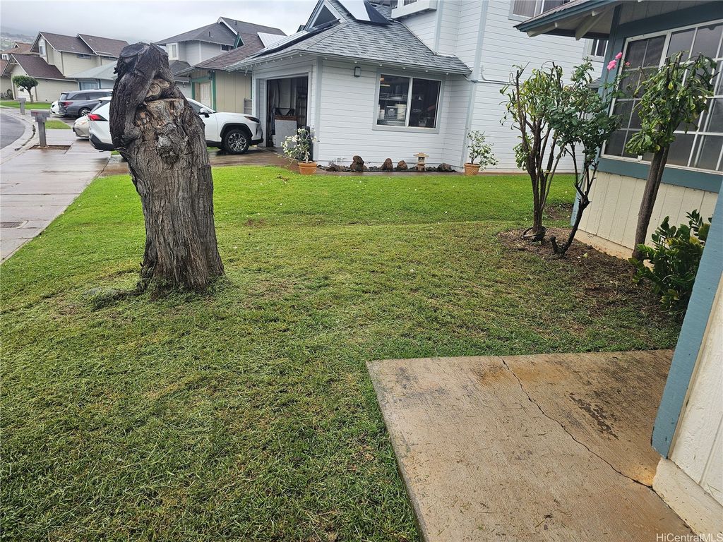 91-1127 Kumulipo Street, Kapolei, HI 96707