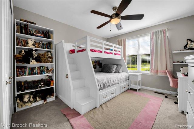 1126 Queensboro Drive, Rochester Hills, MI 48307