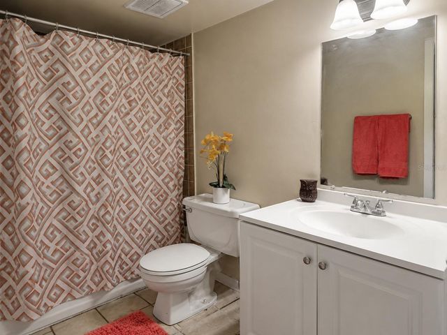 5226 CURRY FORD ROAD 313, Orlando, FL 32812