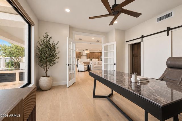 12017 N 81ST Street, Scottsdale, AZ 85260