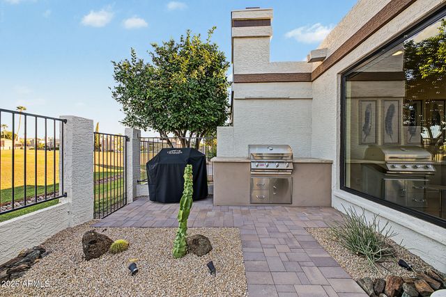 12017 N 81ST Street, Scottsdale, AZ 85260