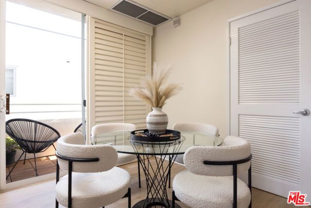 1430 S Bentley Avenue 402, Los Angeles, CA 90025