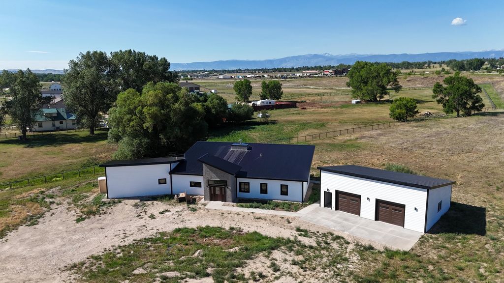106 Decker Road, Sheridan, WY 82801 photo 1