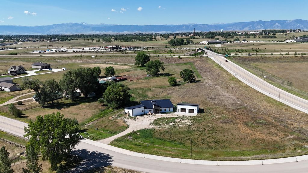 106 Decker Road, Sheridan, WY 82801 photo 2