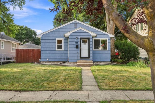 408 15th Avenue S, Fargo, ND 58103