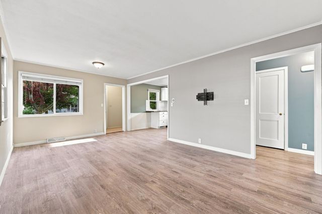 408 15th Avenue S, Fargo, ND 58103