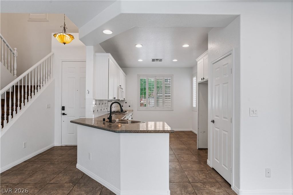 7664 Alexander Hills Street, Las Vegas, NV 89139