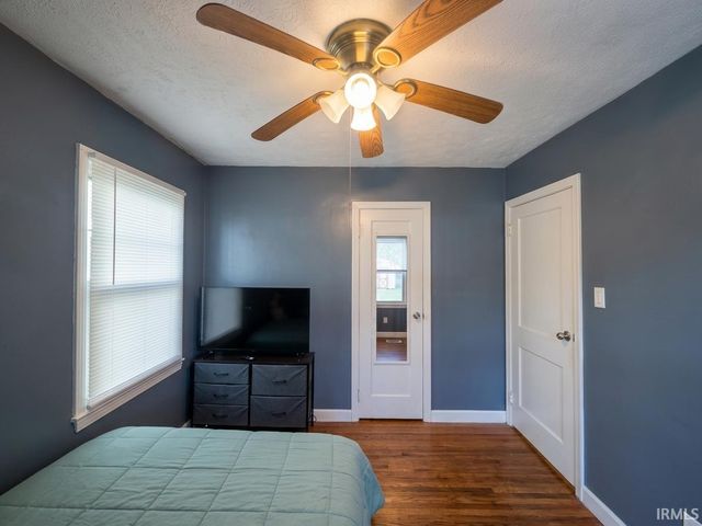 2238 E Iowa Street, Evansville, IN 47711