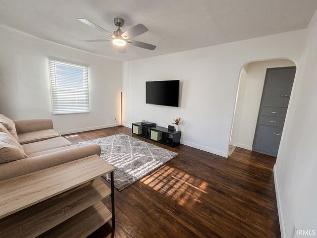 2238 E Iowa Street, Evansville, IN 47711
