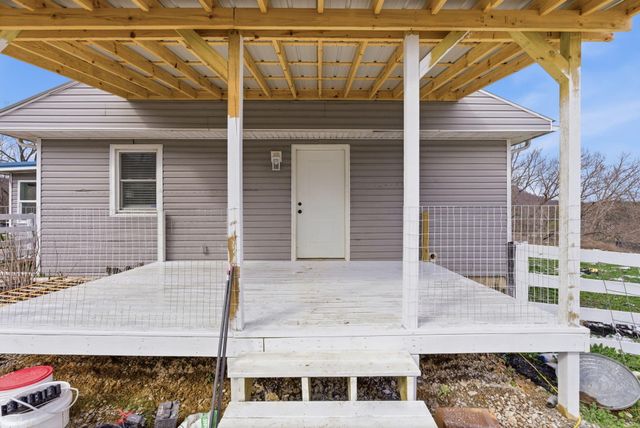 10494 Battlefield Memorial Highway, Berea, KY 40403