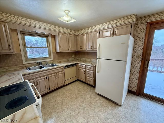 47 Olympic Drive, Colliers, WV 26035